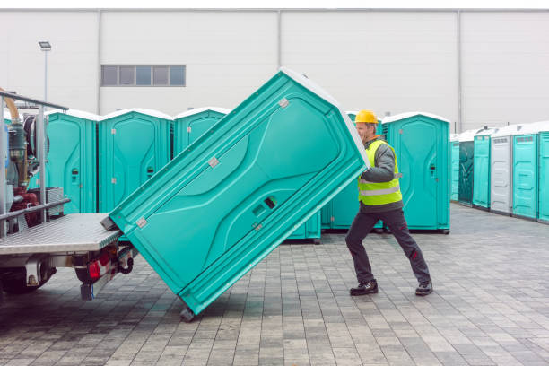 Best Portable restroom trailer rental  in Capitan, NM